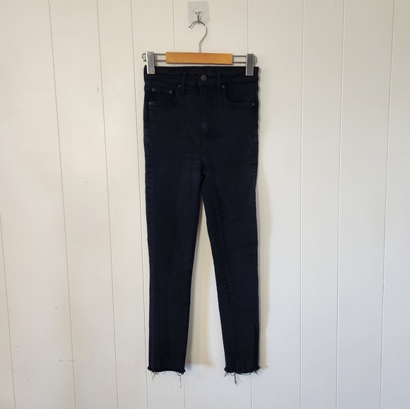Aritzia Denim Forum Lola Skinny High Rise Black Denim Crop Cropped Jeans - Picture 3 of 9